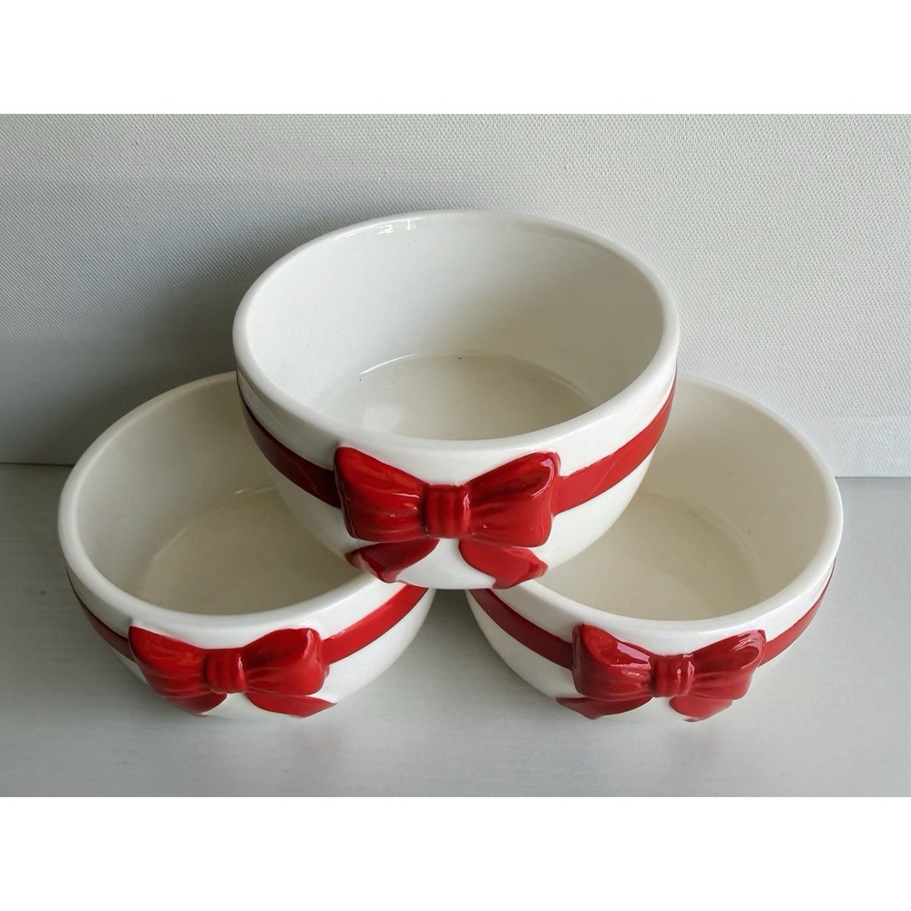 Set Of 3 Christmas Ramekins 4in Red Bow Ceramic Oven Safe Baking Dish New - Picture 2 of 7